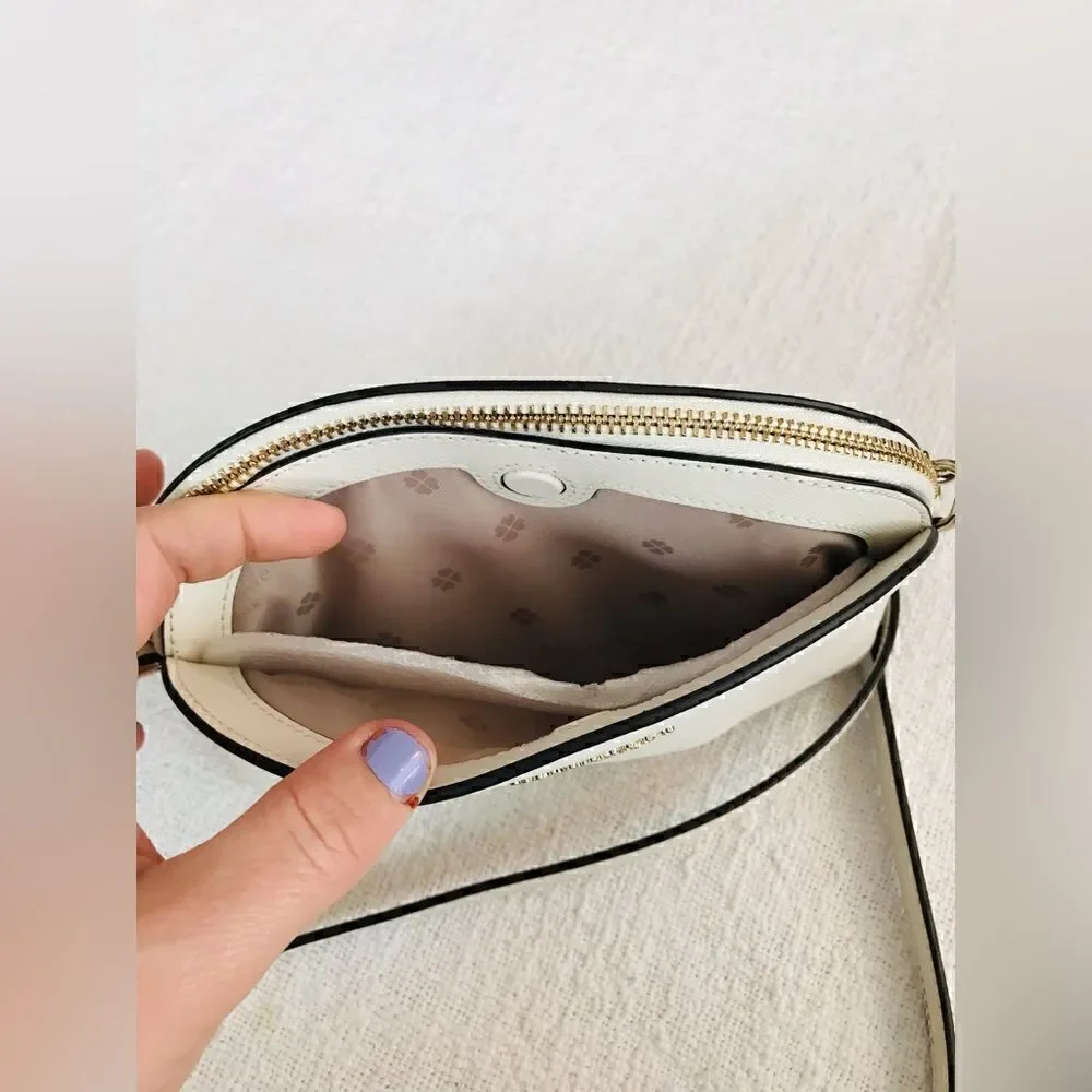 KATE SPADE NEW YORK | BRAND NEW |  Saffiano Leather Crossbody Bag in Bone.